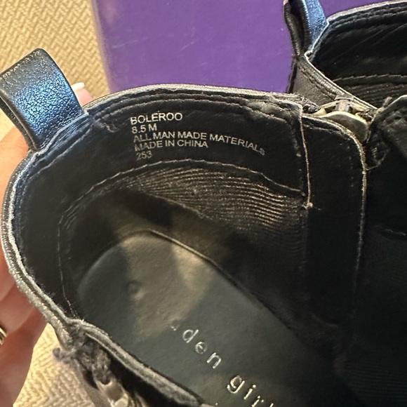 Madden Girl Boleroo Black Ankle Boots size 8.5 - Picture 8 of 15